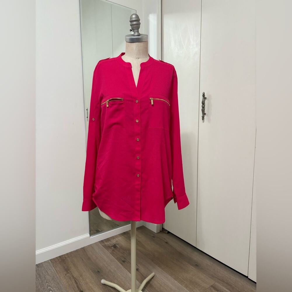 Calvin Klein Woman's Pink Button-Down Long Sleeve V-Neck Casual Blouse Medium